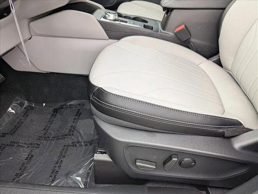 2026 Ford Escape Platinum