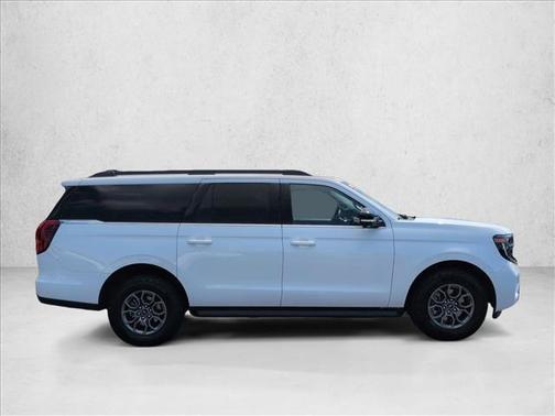 Oxford White 2026 Ford Expedition Max Active 4x2