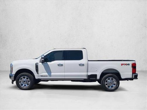 Star White Metallic Tri-Coat 2026 Ford F-350 Lariat