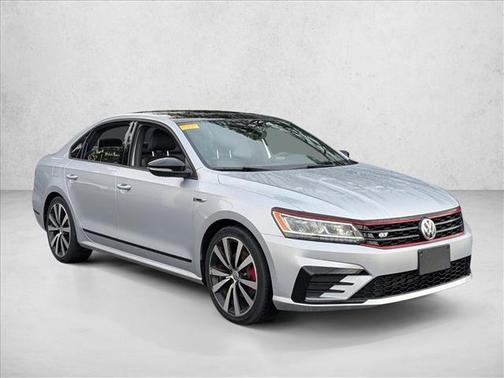 2018 Volkswagen Passat 3.6L V6 GT