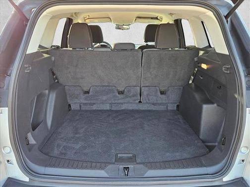 Ingot Silver 2016 Ford Escape SE