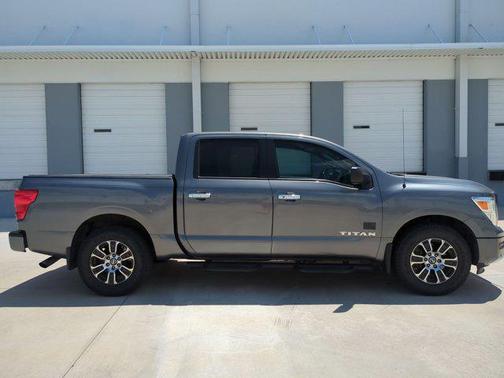 Gun Metallic 2021 Nissan Titan SV