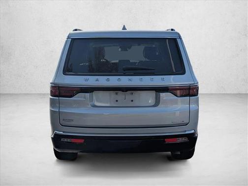 2022 Jeep Wagoneer Series II 4x2