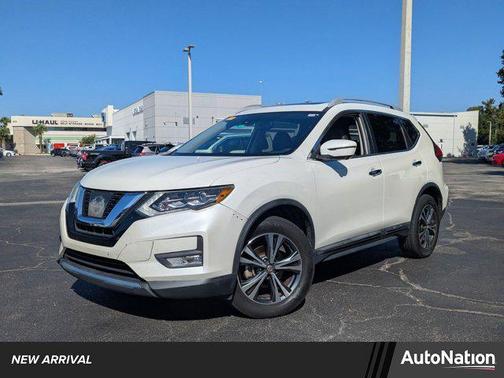 2017 Nissan Rogue SL