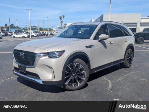 2024 Mazda CX-90 PHEV Premium