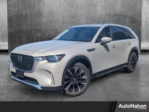 2024 Mazda CX-90 PHEV Premium