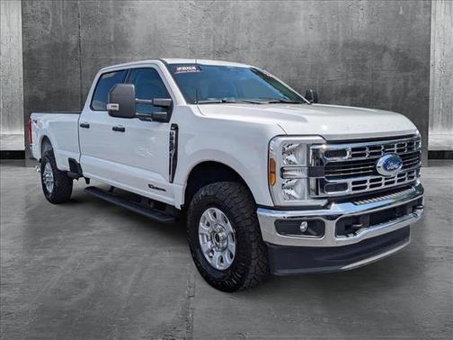 2024 Ford F-350 XLT