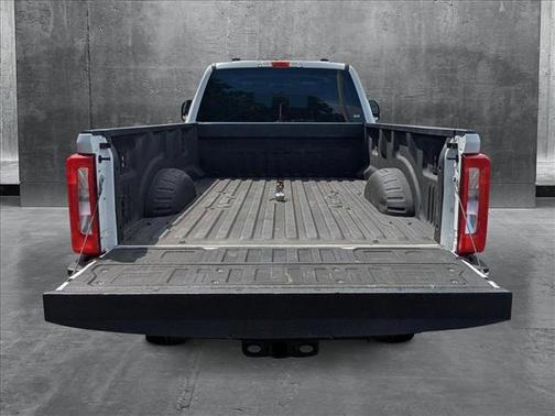 2024 Ford F-350 XLT