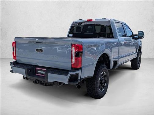 Glacier Gray Metallic Tri-Coat 2026 Ford F-250 Lariat