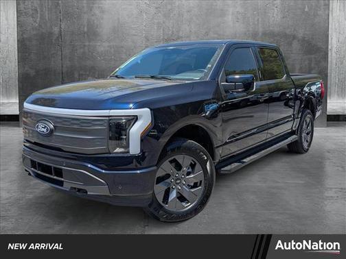 2025 Ford F-150 Lightning LARIAT