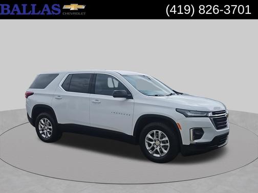 Summit White 2023 Chevrolet Traverse LS