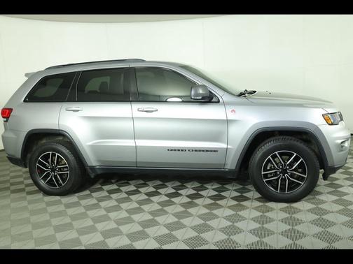 2019 Jeep Grand Cherokee Trailhawk