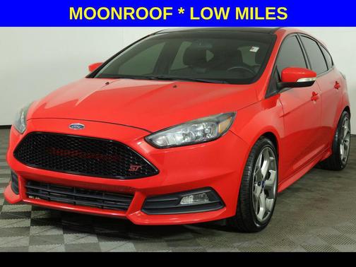 2016 Ford Focus ST 