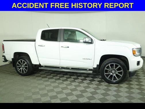 Summit White 2017 GMC Canyon Denali