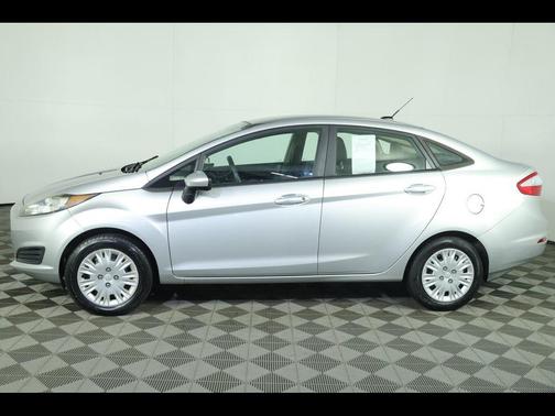 2016 Ford Fiesta S