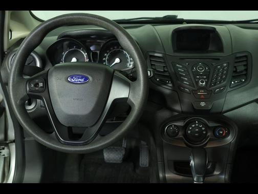 2016 Ford Fiesta S