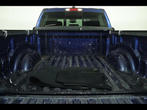 Patriot Blue Pearlcoat 2019 RAM 1500 Big Horn