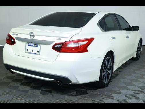2017 Nissan Altima 2.5 SR