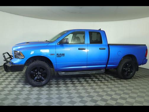 Hydro Blue Pearlcoat 2019 RAM 1500 Express