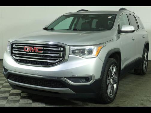 Quicksilver Metallic 2019 GMC Acadia SLT-2