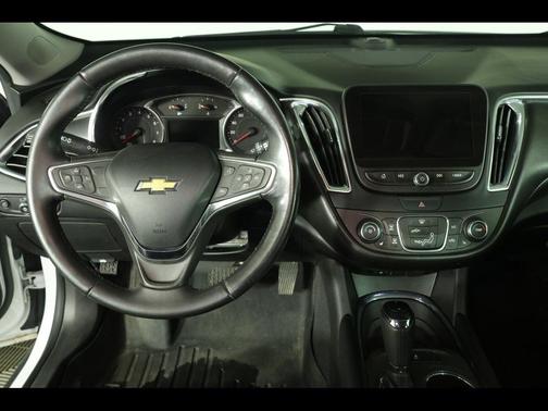 2017 Chevrolet Malibu 1LT