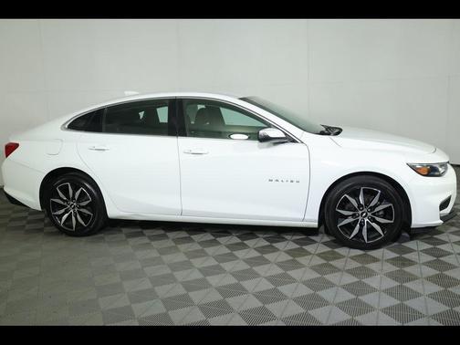 2017 Chevrolet Malibu 1LT