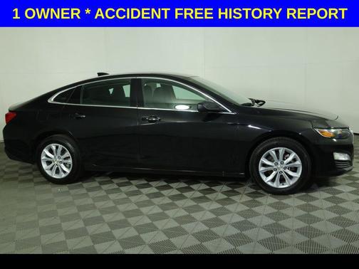 Mosaic Black Metallic 2023 Chevrolet Malibu FWD 1LT