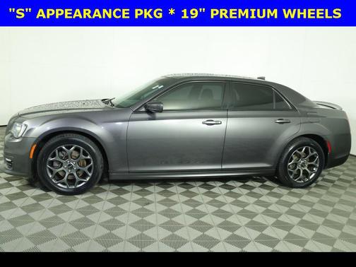 2017 Chrysler 300 S