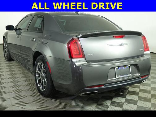 2017 Chrysler 300 S