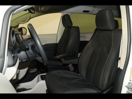 2017 Chrysler Pacifica LX