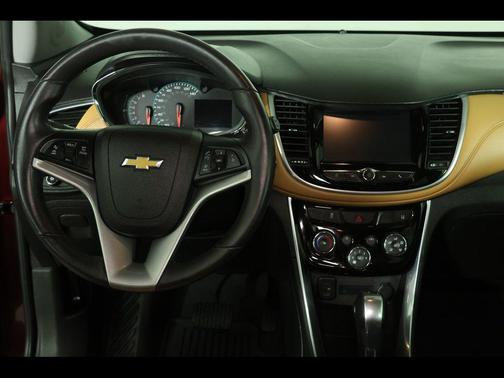 Crimson Metallic 2017 Chevrolet Trax Premier