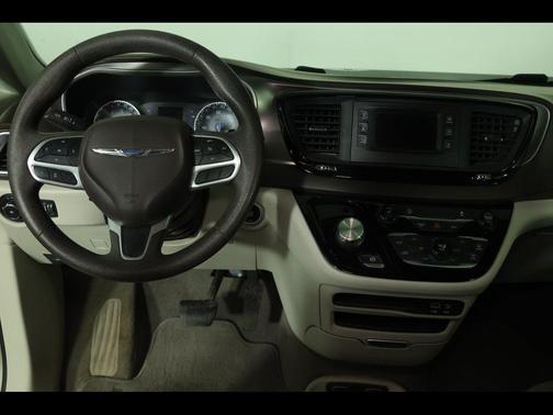 Molten Silver 2017 Chrysler Pacifica Touring