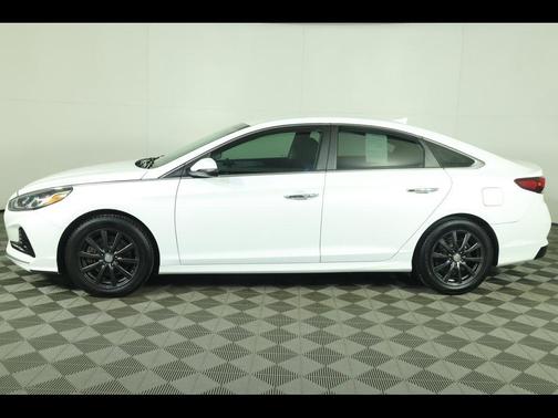 2018 Hyundai SONATA SEL