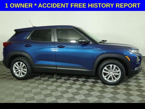 Pacific Blue Metallic 2021 Chevrolet Trailblazer LS