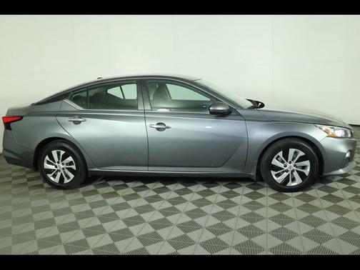 2020 Nissan Altima S FWD