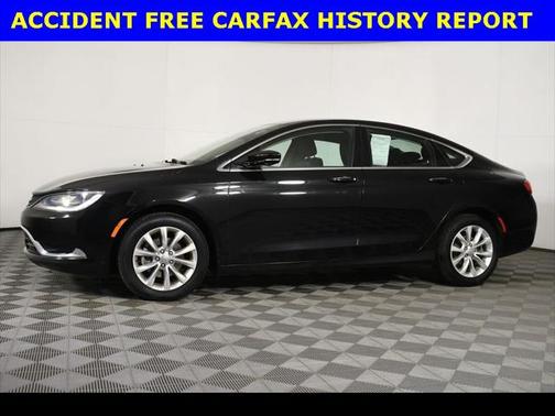 2016 Chrysler 200 C