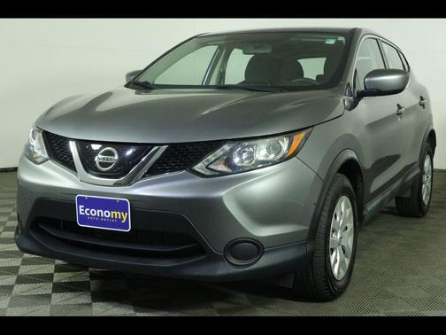 Gun Metallic 2019 Nissan Rogue Sport S