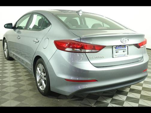 2017 Hyundai ELANTRA Value Edition