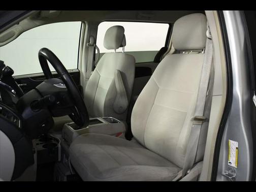 2012 Chrysler Town & Country Touring
