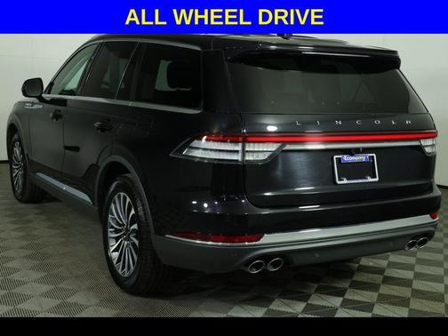 Infinite Black Metallic Clearcoat 2022 Lincoln Aviator Reserve AWD