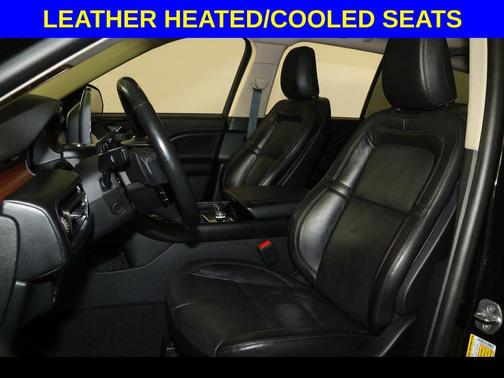 Infinite Black Metallic Clearcoat 2022 Lincoln Aviator Reserve AWD
