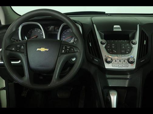 Champagne Silver Metallic 2014 Chevrolet Equinox LS
