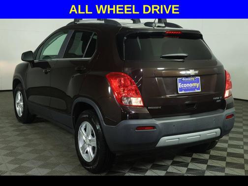 Deep Espresso Metallic 2016 Chevrolet Trax LT