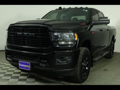 Diamond Black Crystal Pearlcoat 2020 RAM 2500 Big Horn Crew Cab 4x4 6'4' Box