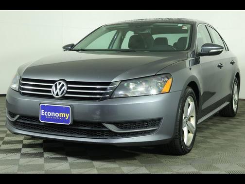 2012 Volkswagen Passat 2.5 SE