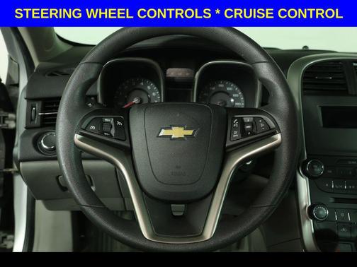 Silver Ice Metallic 2015 Chevrolet Malibu 1LS