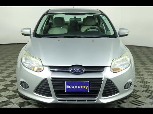 Ingot Silver 2013 Ford Focus SE