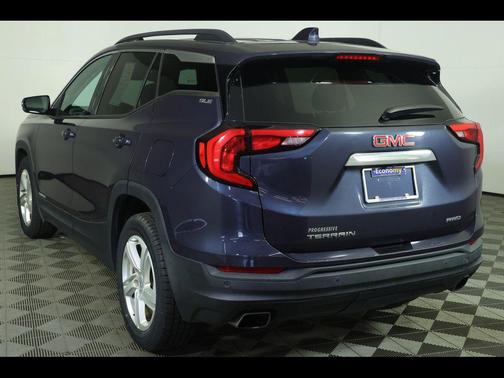 Blue Steel Metallic 2018 GMC Terrain SLE