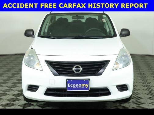 2012 Nissan Versa 1.6 S
