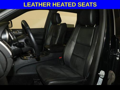 Diamond Black Crystal Pearlcoat 2018 Jeep Grand Cherokee Altitude
